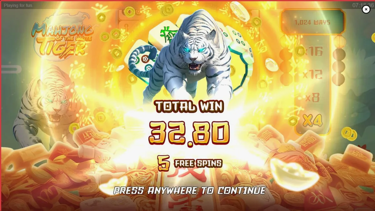 Giao diện trò chơi Mahjong of the White Tiger với các quân bài Mahjong và biểu tượng hổ trắng